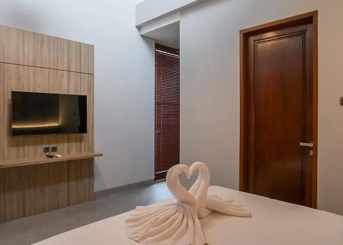 Villa Solaris By Tasvan *
