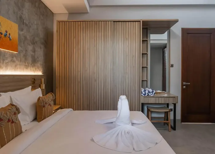 Villa Solaris By Tasvan Canggu